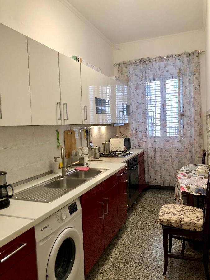 Valentino Apartment Бари Екстериор снимка